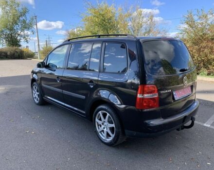 Чорний Фольксваген Туран, об'ємом двигуна 0 л та пробігом 244 тис. км за 6450 $, фото 6 на Automoto.ua