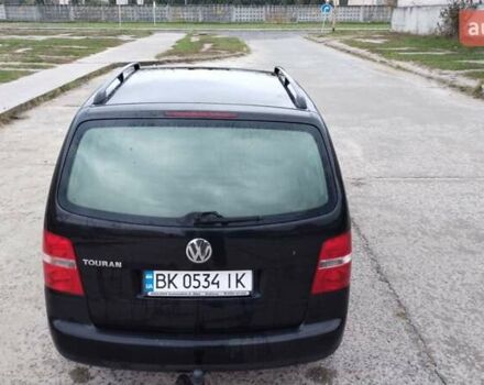 Чорний Фольксваген Туран, об'ємом двигуна 1.6 л та пробігом 249 тис. км за 5500 $, фото 15 на Automoto.ua