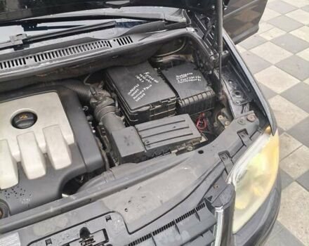 Чорний Фольксваген Туран, об'ємом двигуна 1.97 л та пробігом 262 тис. км за 6500 $, фото 13 на Automoto.ua