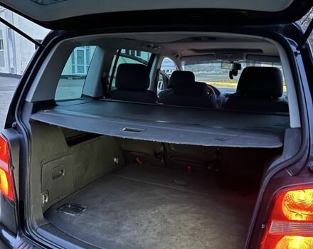 Черный Фольксваген Туран, объемом двигателя 2 л и пробегом 420 тыс. км за 3400 $, фото 11 на Automoto.ua