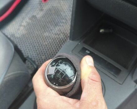 Черный Фольксваген Туран, объемом двигателя 2 л и пробегом 264 тыс. км за 6500 $, фото 13 на Automoto.ua