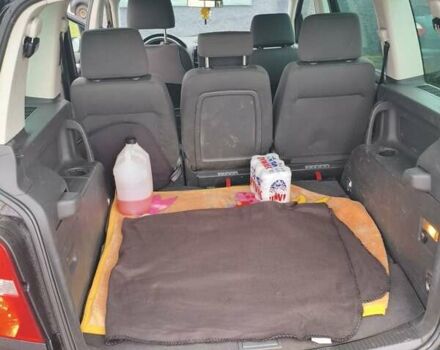 Чорний Фольксваген Туран, об'ємом двигуна 1.97 л та пробігом 262 тис. км за 6500 $, фото 33 на Automoto.ua