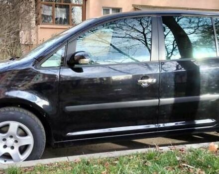 Черный Фольксваген Туран, объемом двигателя 1.6 л и пробегом 202 тыс. км за 5300 $, фото 7 на Automoto.ua