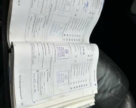 Черный Фольксваген Туран, объемом двигателя 1.6 л и пробегом 192 тыс. км за 5700 $, фото 23 на Automoto.ua