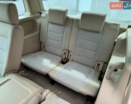 Черный Фольксваген Туран, объемом двигателя 1.98 л и пробегом 188 тыс. км за 4600 $, фото 31 на Automoto.ua