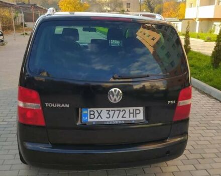 Черный Фольксваген Туран, объемом двигателя 1.6 л и пробегом 283 тыс. км за 5200 $, фото 19 на Automoto.ua
