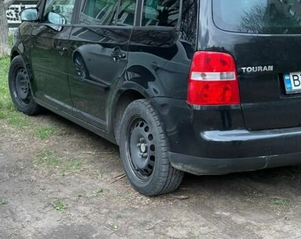 Фольксваген Туран 2005 в Николаеве на Automoto.ua Черный Фольксваген Туран, объемом двигателя 2 л и пробегом 280 тыс. км за 6400 $, фото 5 на Automoto.ua