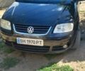 Чорний Фольксваген Туран, об'ємом двигуна 1.9 л та пробігом 315 тис. км за 6500 $, фото 1 на Automoto.ua