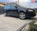 Черный Фольксваген Туран, объемом двигателя 1.6 л и пробегом 270 тыс. км за 4750 $, фото 1 на Automoto.ua