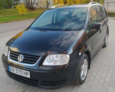 Черный Фольксваген Туран, объемом двигателя 1.6 л и пробегом 283 тыс. км за 5200 $, фото 10 на Automoto.ua