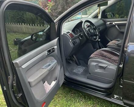 Чорний Фольксваген Туран, об'ємом двигуна 1.6 л та пробігом 216 тис. км за 6500 $, фото 7 на Automoto.ua