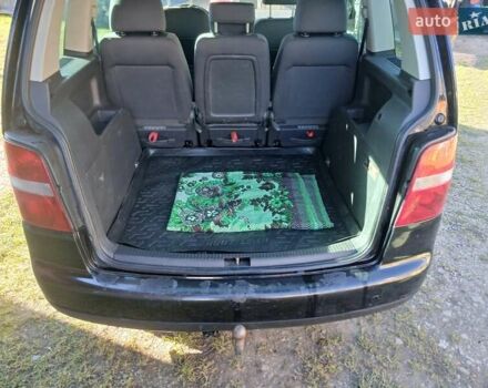 Фольксваген Туран 2005 в Долине на Automoto.ua Черный Фольксваген Туран, объемом двигателя 1.9 л и пробегом 419 тыс. км за 4700 $, фото 9 на Automoto.ua