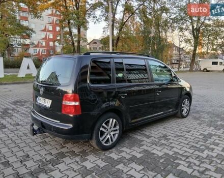 Чорний Фольксваген Туран, об'ємом двигуна 1.6 л та пробігом 279 тис. км за 4400 $, фото 9 на Automoto.ua