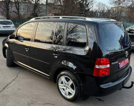 Черный Фольксваген Туран, объемом двигателя 1.6 л и пробегом 229 тыс. км за 6450 $, фото 13 на Automoto.ua