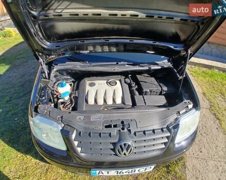 Фольксваген Туран 2005 в Долине на Automoto.ua Черный Фольксваген Туран, объемом двигателя 1.9 л и пробегом 419 тыс. км за 4700 $, фото 3 на Automoto.ua