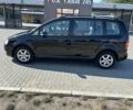 Черный Фольксваген Туран, объемом двигателя 1.6 л и пробегом 220 тыс. км за 6000 $, фото 3 на Automoto.ua