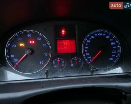 Фольксваген Туран 2005 в Николаеве на Automoto.ua Черный Фольксваген Туран, объемом двигателя 2 л и пробегом 280 тыс. км за 6400 $, фото 15 на Automoto.ua