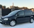 Чорний Фольксваген Туран, об'ємом двигуна 2 л та пробігом 262 тис. км за 6299 $, фото 1 на Automoto.ua