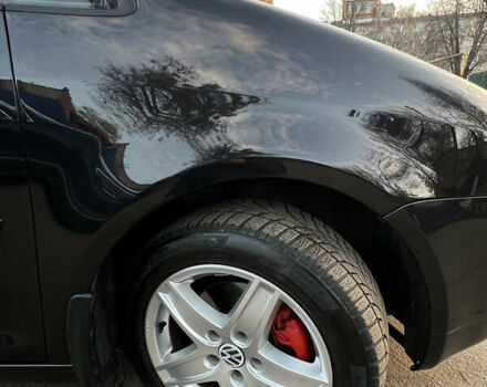 Черный Фольксваген Туран, объемом двигателя 1.6 л и пробегом 229 тыс. км за 6450 $, фото 23 на Automoto.ua