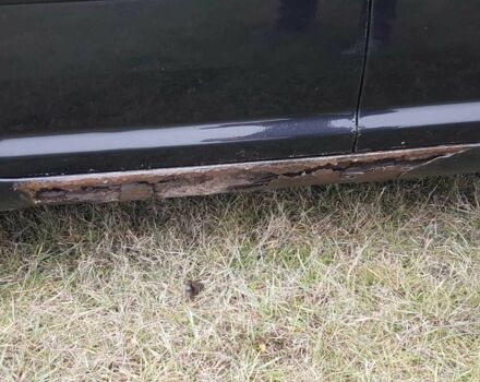 Черный Фольксваген Туран, объемом двигателя 2 л и пробегом 224 тыс. км за 4500 $, фото 6 на Automoto.ua