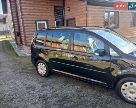 Фольксваген Туран 2005 в Долине на Automoto.ua Черный Фольксваген Туран, объемом двигателя 1.9 л и пробегом 419 тыс. км за 4700 $, фото 10 на Automoto.ua