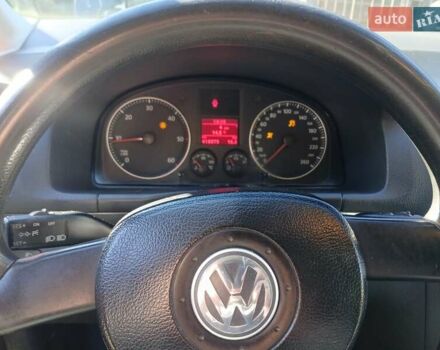 Фольксваген Туран 2005 в Долине на Automoto.ua Черный Фольксваген Туран, объемом двигателя 1.9 л и пробегом 419 тыс. км за 4700 $, фото 6 на Automoto.ua