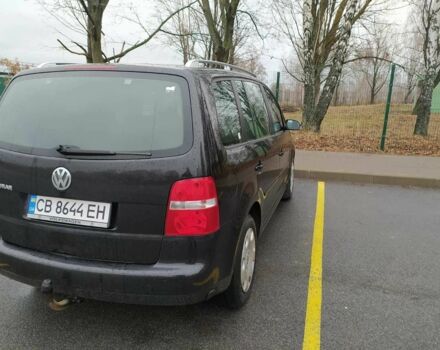 Черный Фольксваген Туран, объемом двигателя 1.6 л и пробегом 320 тыс. км за 5400 $, фото 5 на Automoto.ua