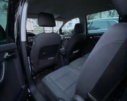 Фольксваген Туран 2005 в Николаеве на Automoto.ua Черный Фольксваген Туран, объемом двигателя 2 л и пробегом 280 тыс. км за 6400 $, фото 12 на Automoto.ua