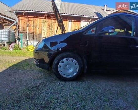 Фольксваген Туран 2005 в Долине на Automoto.ua Черный Фольксваген Туран, объемом двигателя 1.9 л и пробегом 419 тыс. км за 4700 $, фото 1 на Automoto.ua