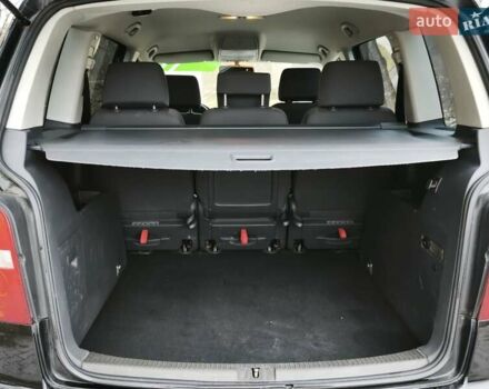 Черный Фольксваген Туран, объемом двигателя 2 л и пробегом 321 тыс. км за 5500 $, фото 33 на Automoto.ua