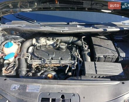 Фольксваген Туран 2005 в Долине на Automoto.ua Черный Фольксваген Туран, объемом двигателя 1.9 л и пробегом 419 тыс. км за 4700 $, фото 11 на Automoto.ua