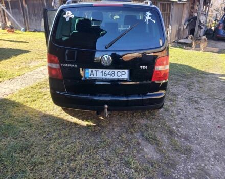 Черный Фольксваген Туран, объемом двигателя 1.9 л и пробегом 419 тыс. км за 4700 $, фото 10 на Automoto.ua