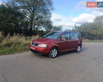 Черный Фольксваген Туран, объемом двигателя 1.6 л и пробегом 261 тыс. км за 4999 $, фото 23 на Automoto.ua