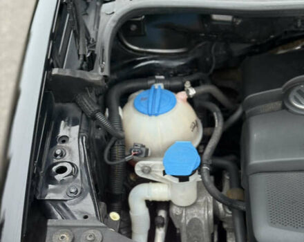 Чорний Фольксваген Туран, об'ємом двигуна 1.6 л та пробігом 220 тис. км за 6200 $, фото 28 на Automoto.ua