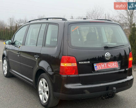 Чорний Фольксваген Туран, об'ємом двигуна 1.6 л та пробігом 220 тис. км за 6200 $, фото 16 на Automoto.ua