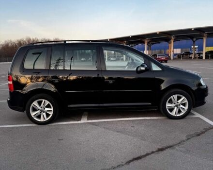 Чорний Фольксваген Туран, об'ємом двигуна 0 л та пробігом 212 тис. км за 6300 $, фото 3 на Automoto.ua