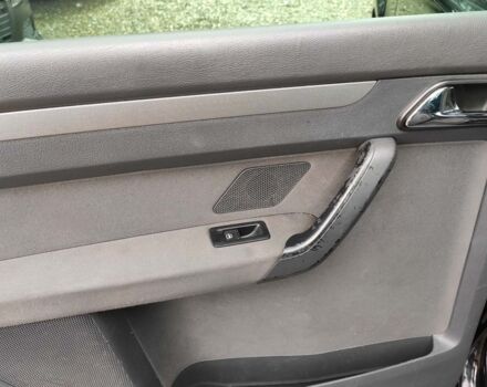 Черный Фольксваген Туран, объемом двигателя 1.6 л и пробегом 289 тыс. км за 5800 $, фото 11 на Automoto.ua