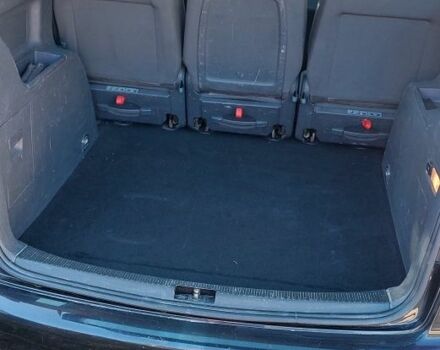 Черный Фольксваген Туран, объемом двигателя 1.6 л и пробегом 238 тыс. км за 5900 $, фото 14 на Automoto.ua