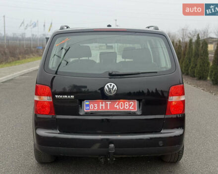 Чорний Фольксваген Туран, об'ємом двигуна 1.6 л та пробігом 220 тис. км за 6200 $, фото 17 на Automoto.ua