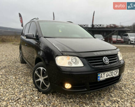 Черный Фольксваген Туран, объемом двигателя 1.9 л и пробегом 285 тыс. км за 6200 $, фото 5 на Automoto.ua