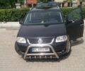 Чорний Фольксваген Туран, об'ємом двигуна 2 л та пробігом 290 тис. км за 5900 $, фото 1 на Automoto.ua