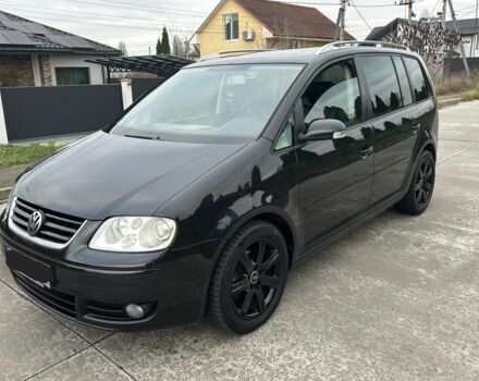 Черный Фольксваген Туран, объемом двигателя 2 л и пробегом 111 тыс. км за 4000 $, фото 5 на Automoto.ua