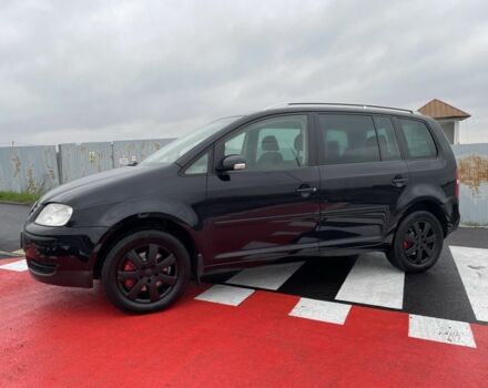 Чорний Фольксваген Туран, об'ємом двигуна 2 л та пробігом 339 тис. км за 6000 $, фото 7 на Automoto.ua