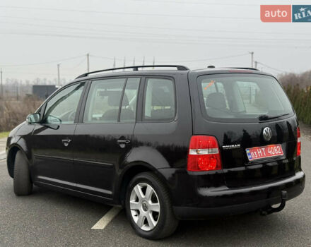 Чорний Фольксваген Туран, об'ємом двигуна 1.6 л та пробігом 220 тис. км за 6200 $, фото 12 на Automoto.ua