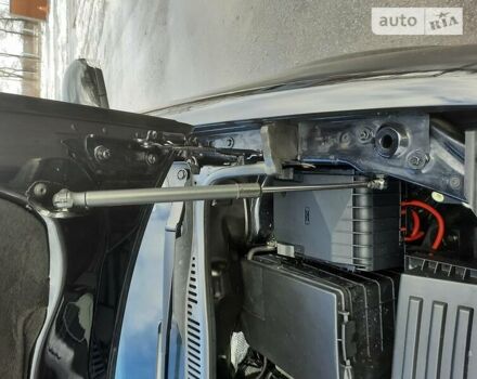 Черный Фольксваген Туран, объемом двигателя 1.4 л и пробегом 156 тыс. км за 5800 $, фото 68 на Automoto.ua