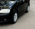 Черный Фольксваген Туран, объемом двигателя 1.6 л и пробегом 190 тыс. км за 6999 $, фото 52 на Automoto.ua