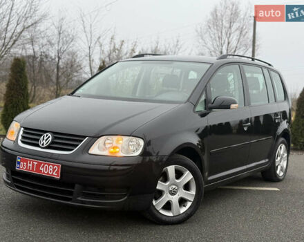 Чорний Фольксваген Туран, об'ємом двигуна 1.6 л та пробігом 220 тис. км за 6200 $, фото 3 на Automoto.ua
