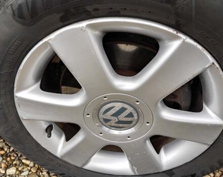 Черный Фольксваген Туран, объемом двигателя 1.6 л и пробегом 289 тыс. км за 5800 $, фото 21 на Automoto.ua