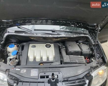 Чорний Фольксваген Туран, об'ємом двигуна 1.9 л та пробігом 390 тис. км за 6500 $, фото 13 на Automoto.ua