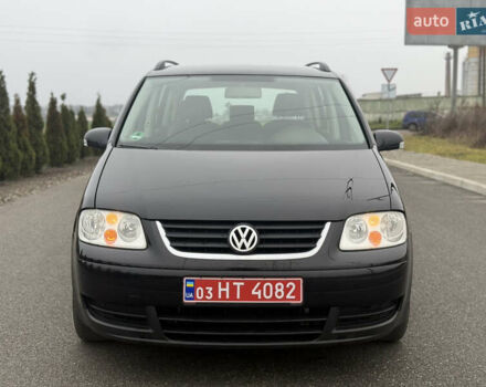 Чорний Фольксваген Туран, об'ємом двигуна 1.6 л та пробігом 220 тис. км за 6200 $, фото 8 на Automoto.ua